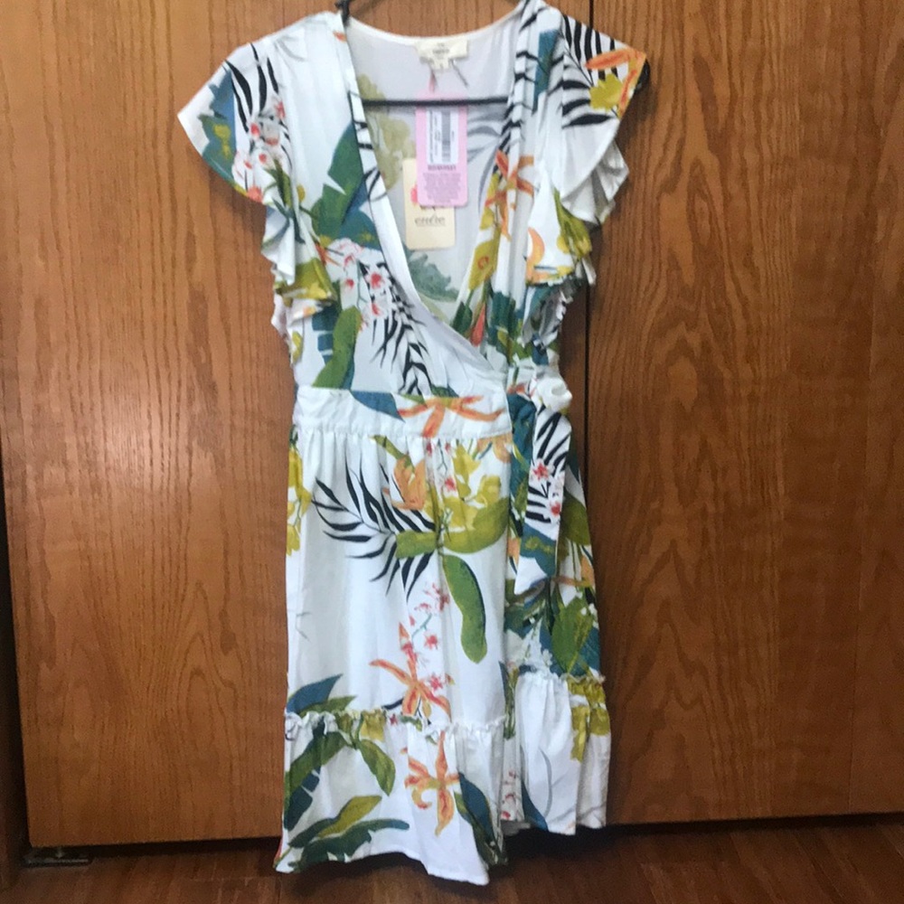 NWT tropical wrap dress